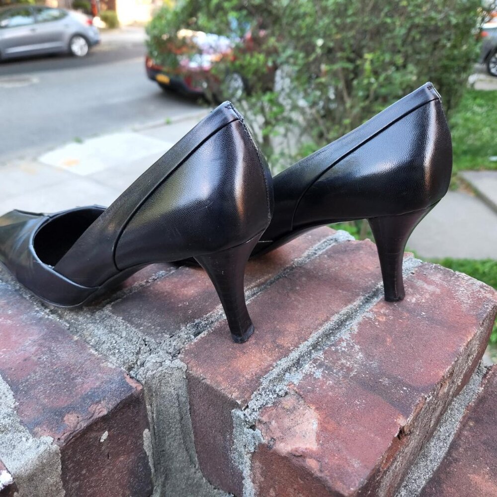 Prada Square-Toe Black Leather Heels - Picture 4 of 4